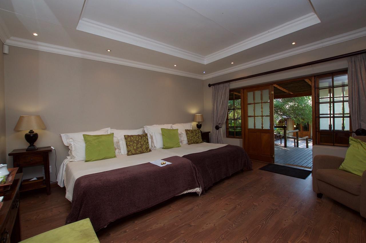 Tuskers Bush Lodge B&B Hartbeespoort Exterior photo