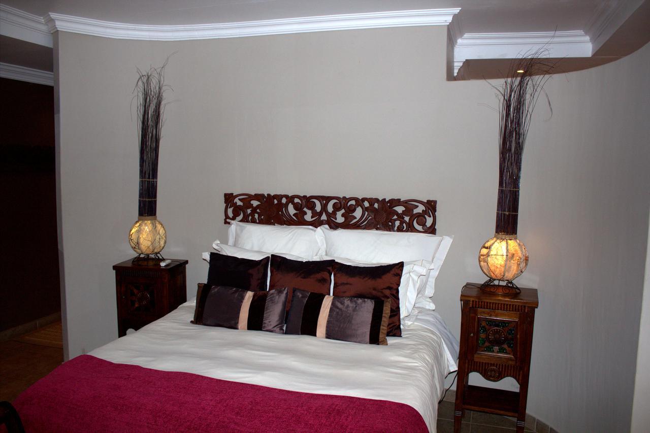 Tuskers Bush Lodge B&B Hartbeespoort Exterior photo