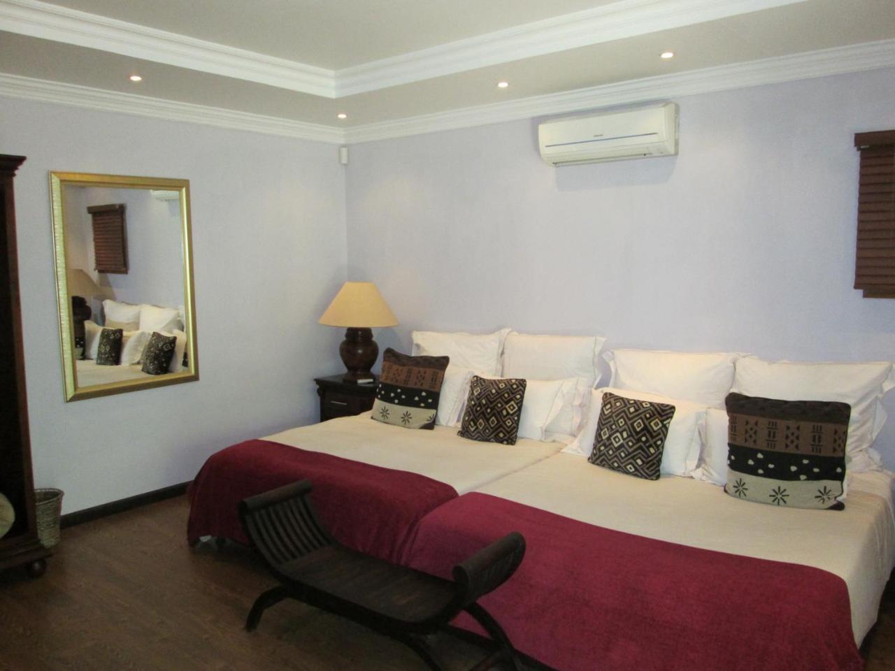 Tuskers Bush Lodge B&B Hartbeespoort Exterior photo