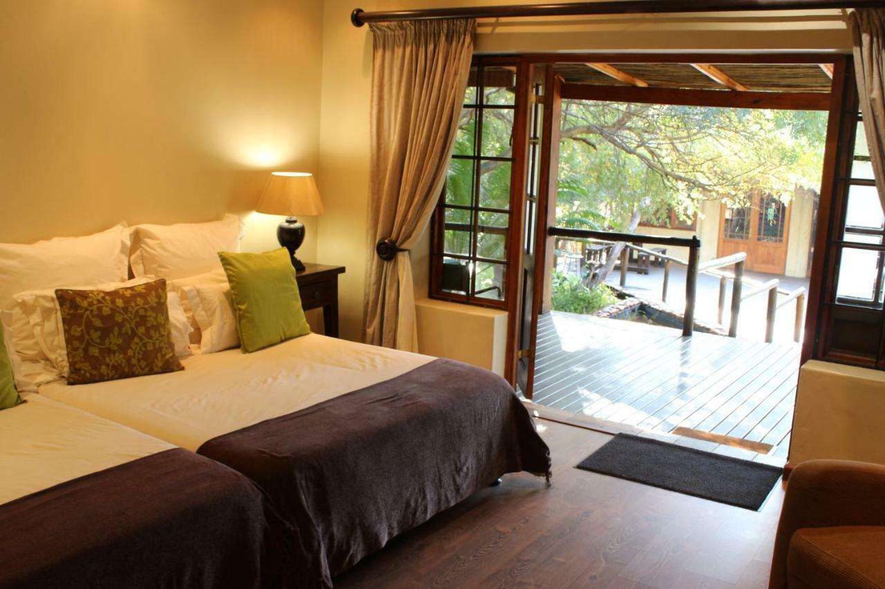 Tuskers Bush Lodge B&B Hartbeespoort Exterior photo